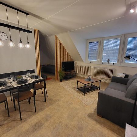 Bohemi Apartman Mosonmagyaróvár Εξωτερικό φωτογραφία